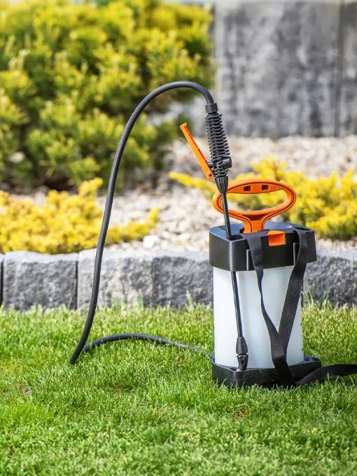 Professional fall lawn treatment in Bloomington Indiana